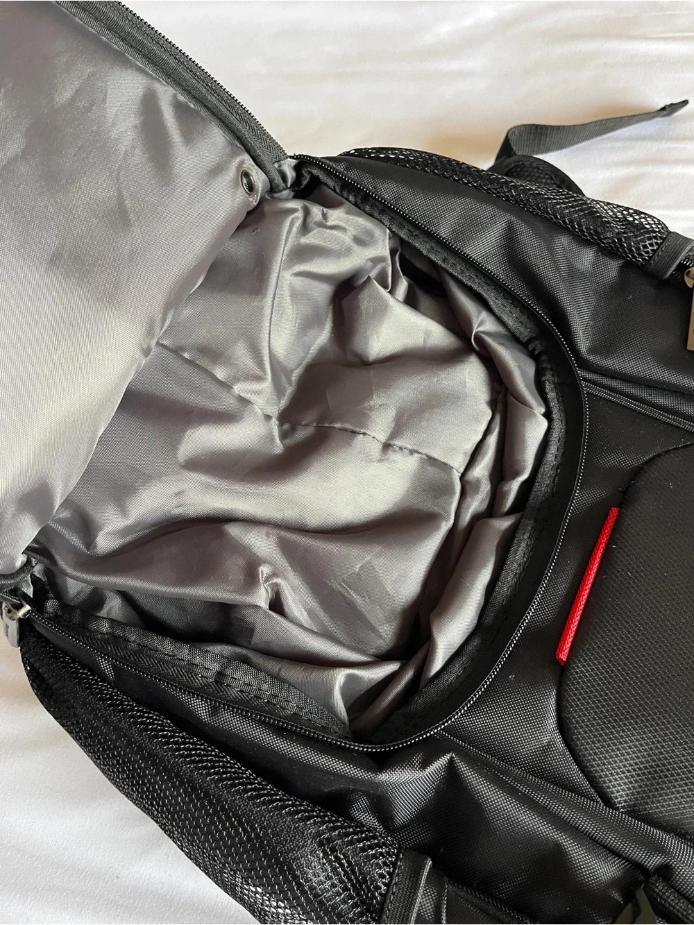 Brand New Targus Metropolitan Advanced Laptop Backpack Black 15.6